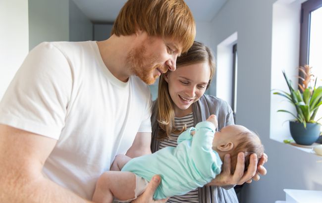 Як отримати свідоцтво про народження дитини за кордоном: алгоритм дій