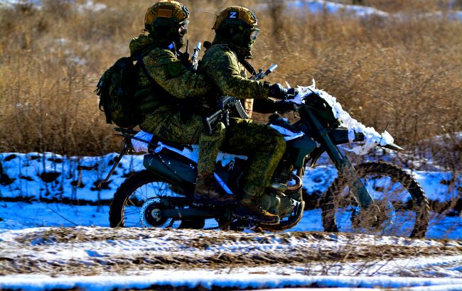 РФ хочет взять Мирноград в "клещи": какую тактику применяют оккупанты (видео)