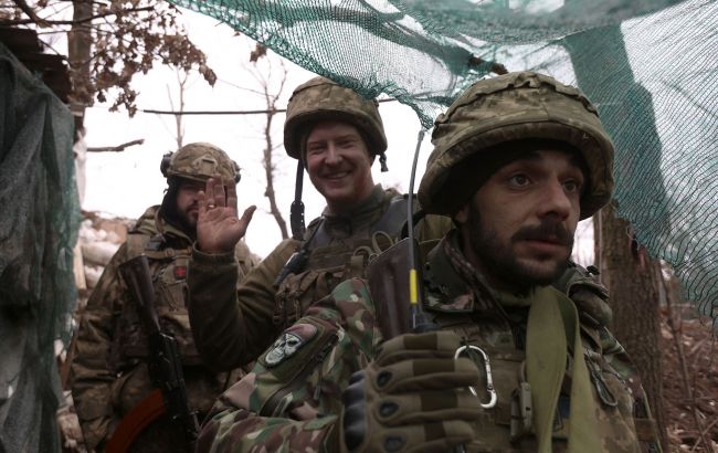 Тисячі добровольців звернулися до "Гвардії Наступу" за перший день набору