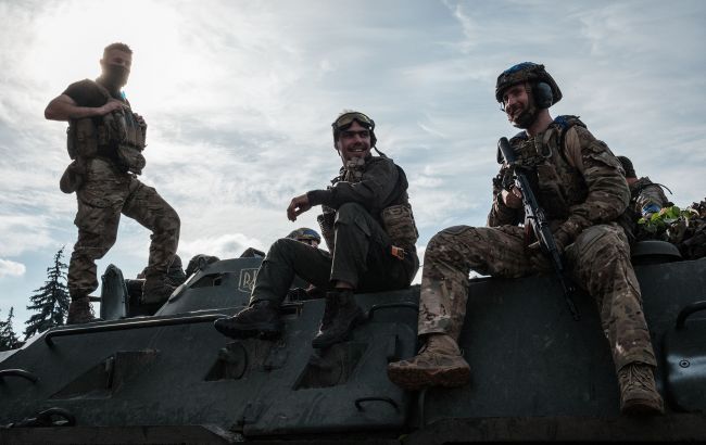 ЗСУ відновили наступ на півдні та відкинули окупантів від Лиману: карти боїв на ранок