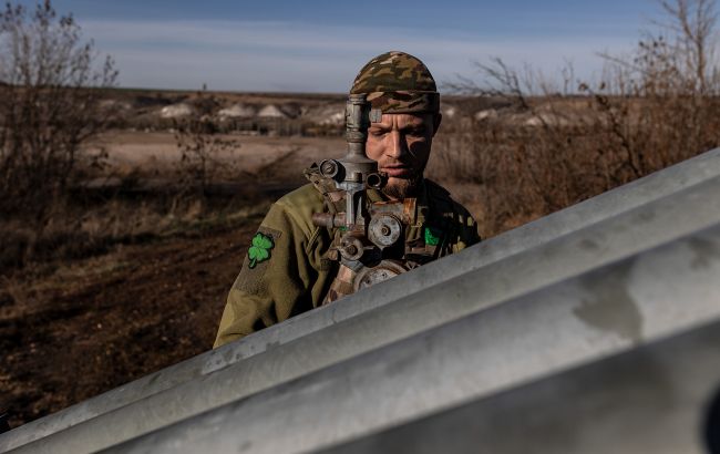 Украина и европейские партнеры готовят план прекращения войны по линии фронта, - Bloomberg