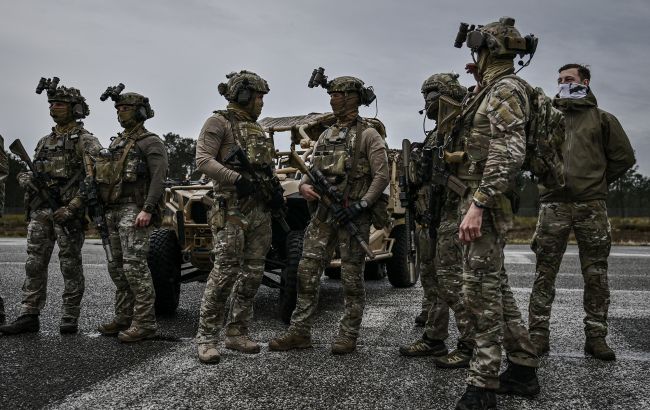 У Франції відкрили вогонь по дронах над базою атомних підводних човнів, - ЗМІ