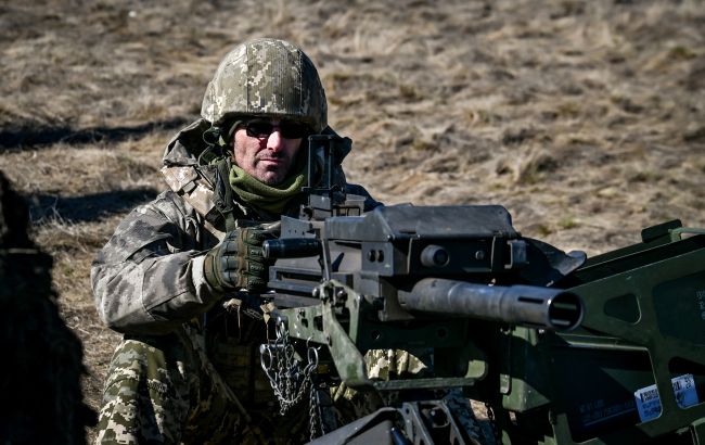 Українські війська  атакують на сході та півдні вирівнюючи лінію фронту: карти боїв ISW