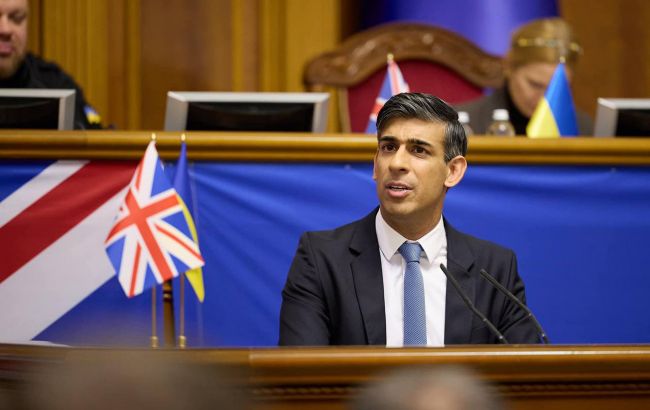 "Ви порвали кайдани". Сунак процитував Тараса Шевченка під час виступу у Верховній Раді