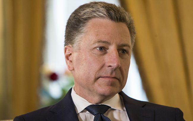 Курт Волкер  обговорить звільнення полонених із помічником Путіна Сурковим
