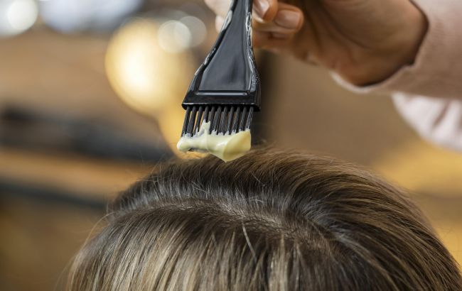 Ці речі заборонено робити протягом трьох днів після фарбування волосся