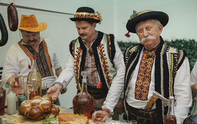 Великі Вуйки: стала відома дата прем&rsquo;єри комедії (відео)