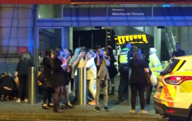 Взрывы на стадионе Манчестера: 20 человек погибли