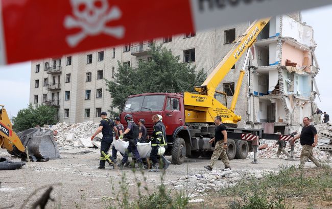 Количество жертв ракетного удара по Часовому Яру возросло: погиб ребенок