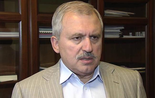 Украина должна давить на иностранных партнеров, усиливать армию и активнее судиться с РФ, - эксперт