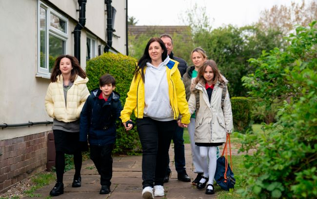 Почали заробляти. Рекордна кількість українців хочуть залишитися в Британії