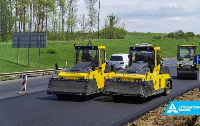 В Харькове начали армирование асфальтобетона на объездной