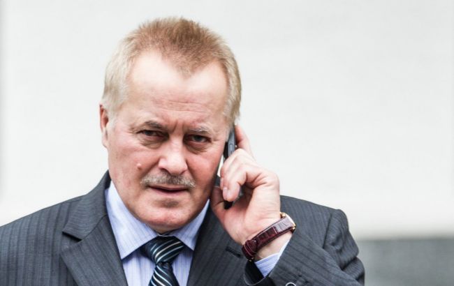 Дело Януковича: бывшего главу Генштаба подозревают в госизмене