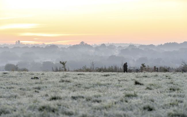 Похолодання до -5. Мешканців однієї з областей України попередили про сильні заморозки