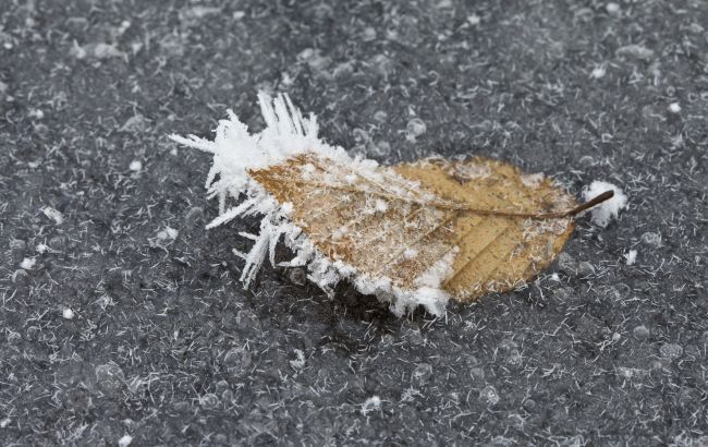 Сильні заморозки та ожеледиця. Українців попередили про різке погіршення погоди