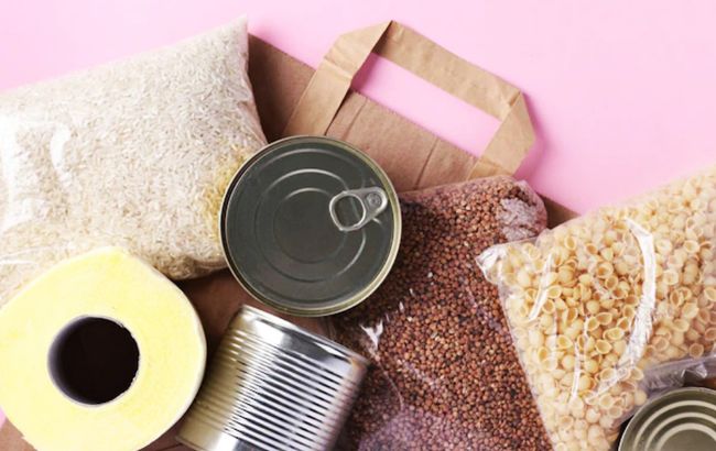 Украинцам будут раздавать продуктовые наборы: где и как их получить