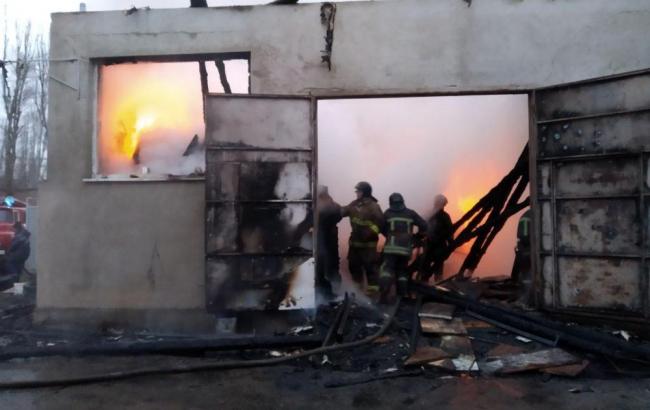 В Одессе горел завод железобетонных изделий