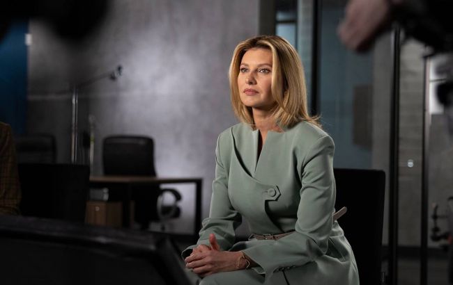 Між нами величезна прірва. Олена Зеленська розповіла, чи дає поради президентові