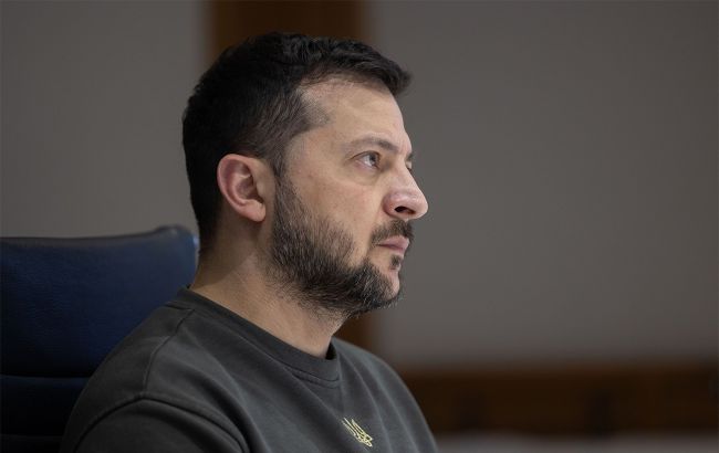 Контрактников в ВСУ станет больше. Зеленский провел Ставку и дал поручение