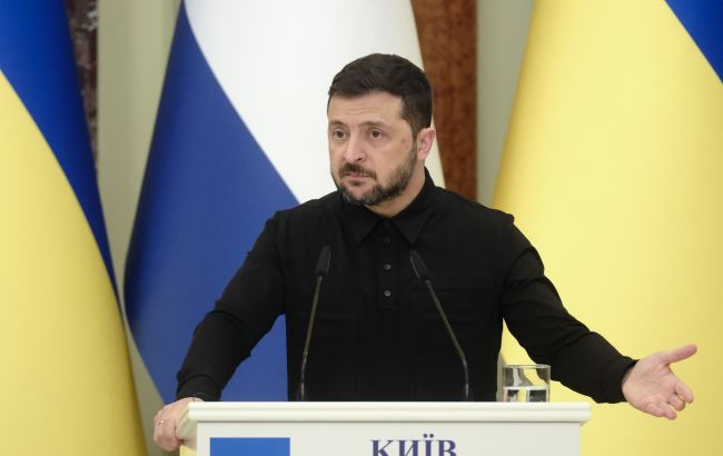 Зеленський: якщо Путіна не зупинити, він спробує відкрити новий фронт