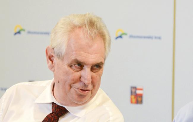 Президент Чехии заявил о поддержке проведения референдума о выходе из ЕС