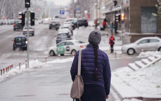 Антициклон відступає: де в Україні завтра потеплішає і з'являться опади