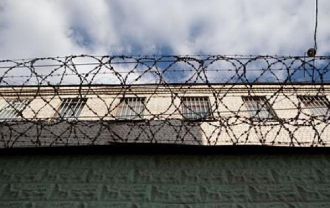 В Луганской области из поврежденной от артобстрела колонии сбежали 4 заключенных, - ОГА