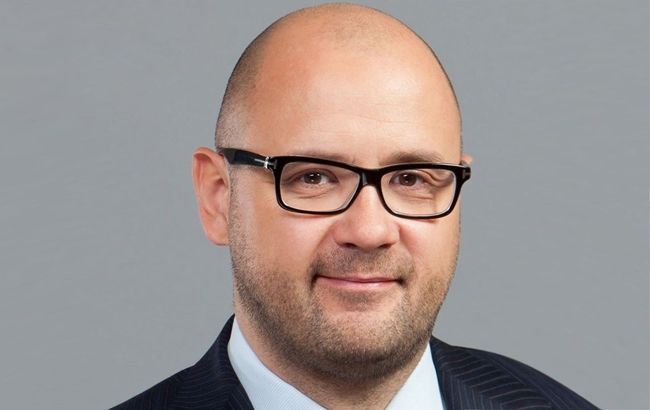 DCH: Святаш и АИС продолжают уклоняться от погашения 100 млн долларов долговых обязательств