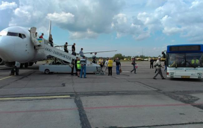 Аэропорт в Запорожье планируется открыть до пятницы, - Генштаб