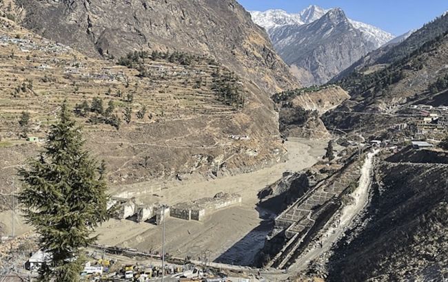 Сход ледника в Индии: власти уточнили данные о погибших и пропавших без вести