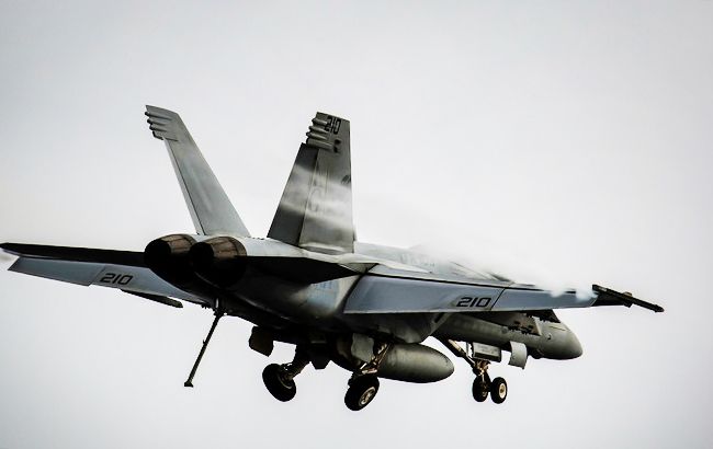 В США разбился истребитель-бомбардировщик