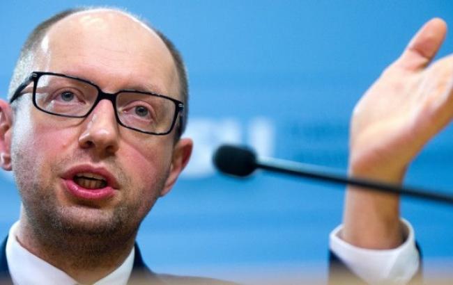 Яценюк попросит НАТО предоставить материально-техническую помощь Военному институту