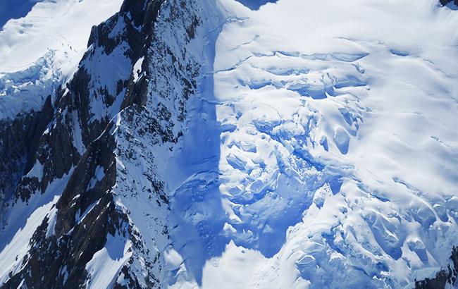 Синоптики предупреждают о значительной лавинной опасности в Карпатах