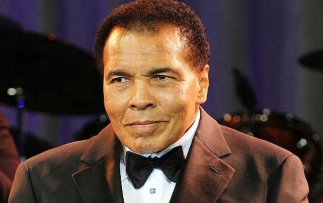 Легендарный Мохаммед Али снова госпитализирован