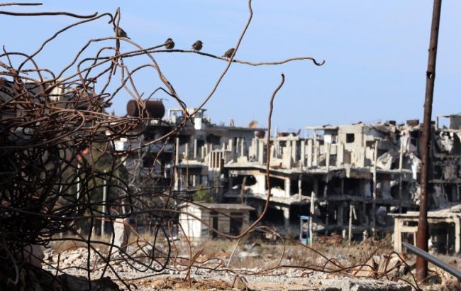 Не менее 25 человек погибли при двойном взрыве в сирийском Хомсе