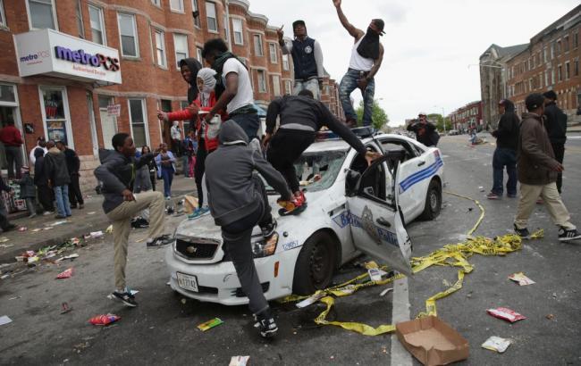 Минюст США начал расследование действий полиции в Балтиморе