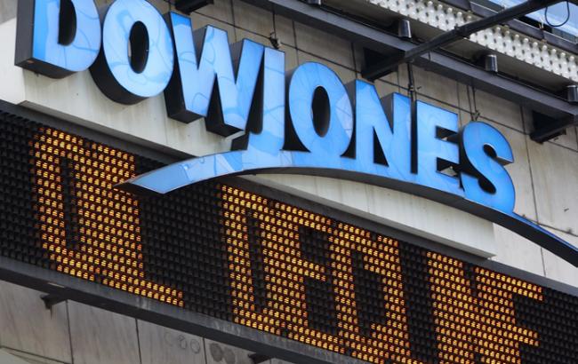 Ведущие фондовые индексы США резко снизились