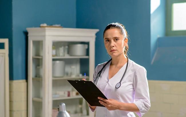 На канале "Украина" состоялась премьера медицинской драмы "Лікар Ковальчук-2"