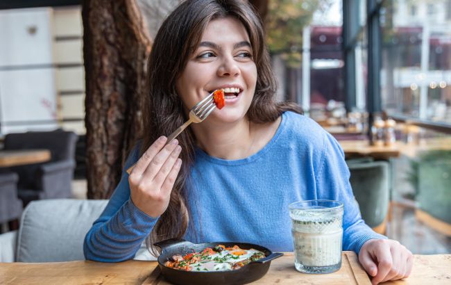 Встигніть насолодитись його смаком: цей корисний суперфуд потрібно їсти просто зараз