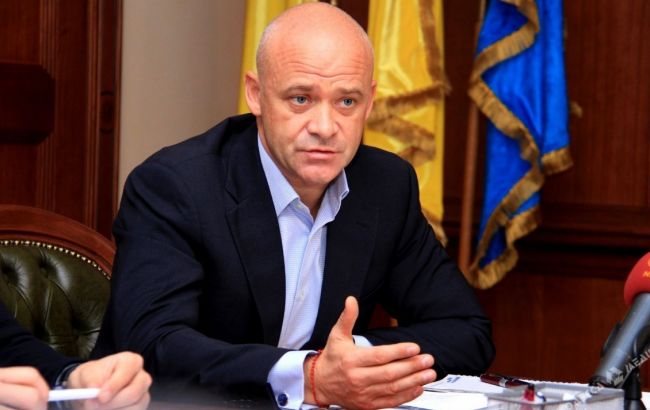 Труханов поблагодарил инвесторов одесской больницы