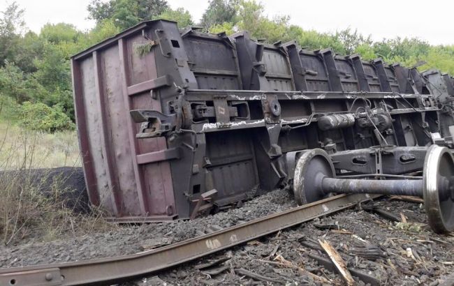 Подрыв поезда с углем в Луганской обл. организовали боевики и спецслужбы РФ, - Булатов