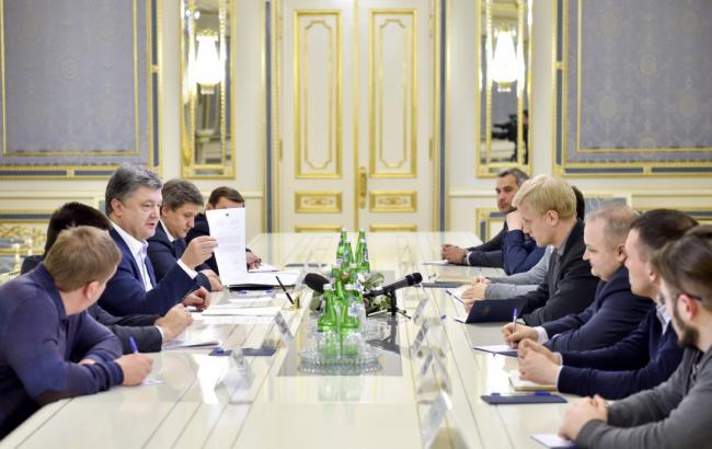 Порошенко ветировал "безвизовый" закон и направил в ВР обновленный проект