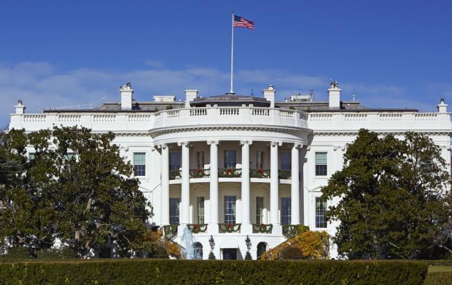 США ужесточат режим безвизового въезда в страну