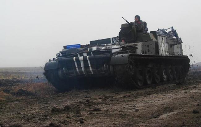 Боевики за сутки 9 раз обстреляли позиции сил АТО, - штаб