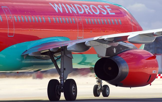 Самолет Киев-Египет совершил экстренную посадку в Одессе