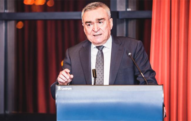 Энгин Акчакоча стал председателем набсовета ПриватБанка