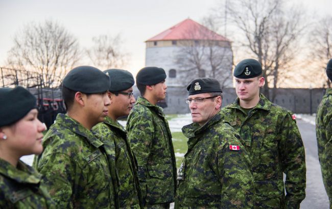 В Украину приедут 200 канадских военнослужащих