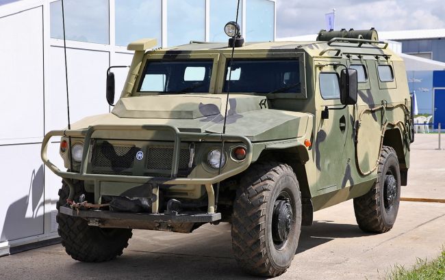 Голова Миколаївської ОДА прокотився на відібраному у окупантів "Тигрі" (відео)