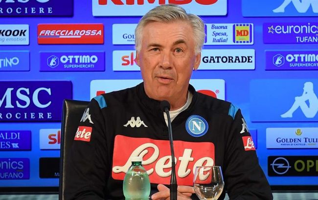 "Наполи" хочет сменить тренера после матча Лиги чемпионов