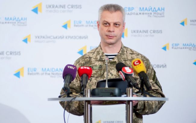 Боевики сосредоточили натиск на силы АТО в районе Бахмутской трассы, - Лысенко